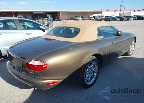 2001 Jaguar Xk8 из США, поврежденный, VIN SAJDA42C51NA17981